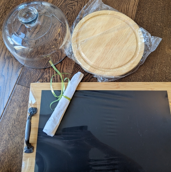 Cheese Dome Tray and Chalkboard Platter - Picture 3 of 3